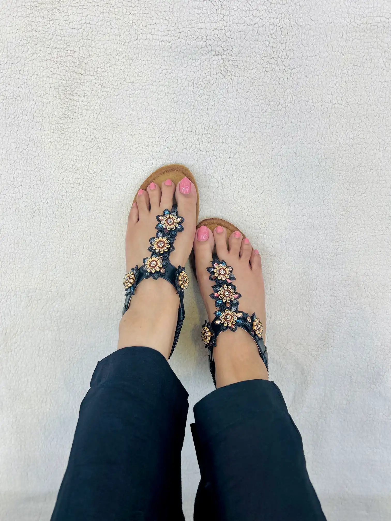 Pansy Embroidery Wedges Black