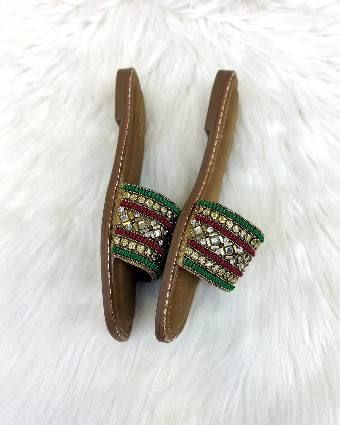 Blossom embroidery flats slippers gold