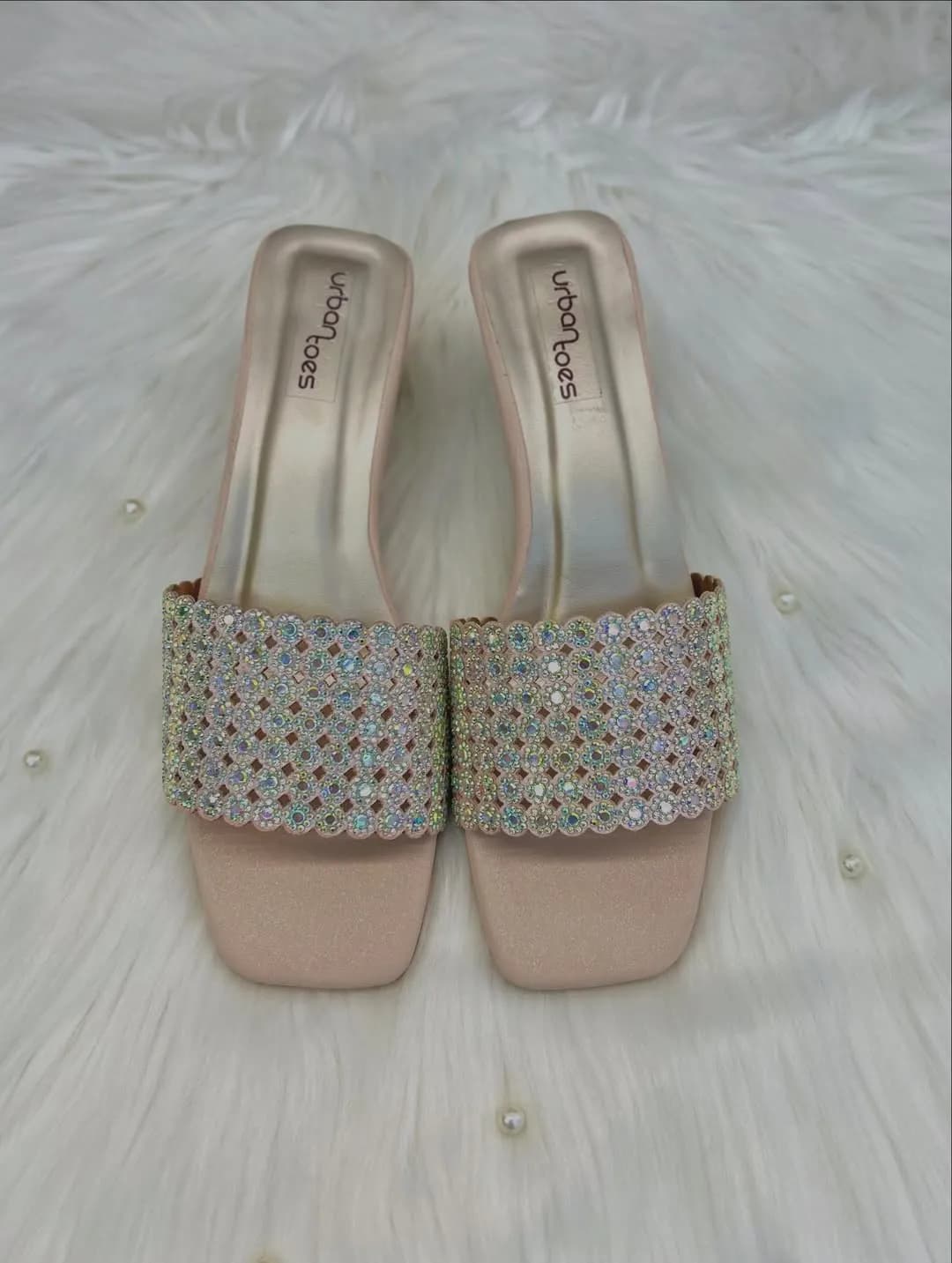 Champagne Shimmer Scalloped Block Heels – Iridescent Mesh Party Sandals