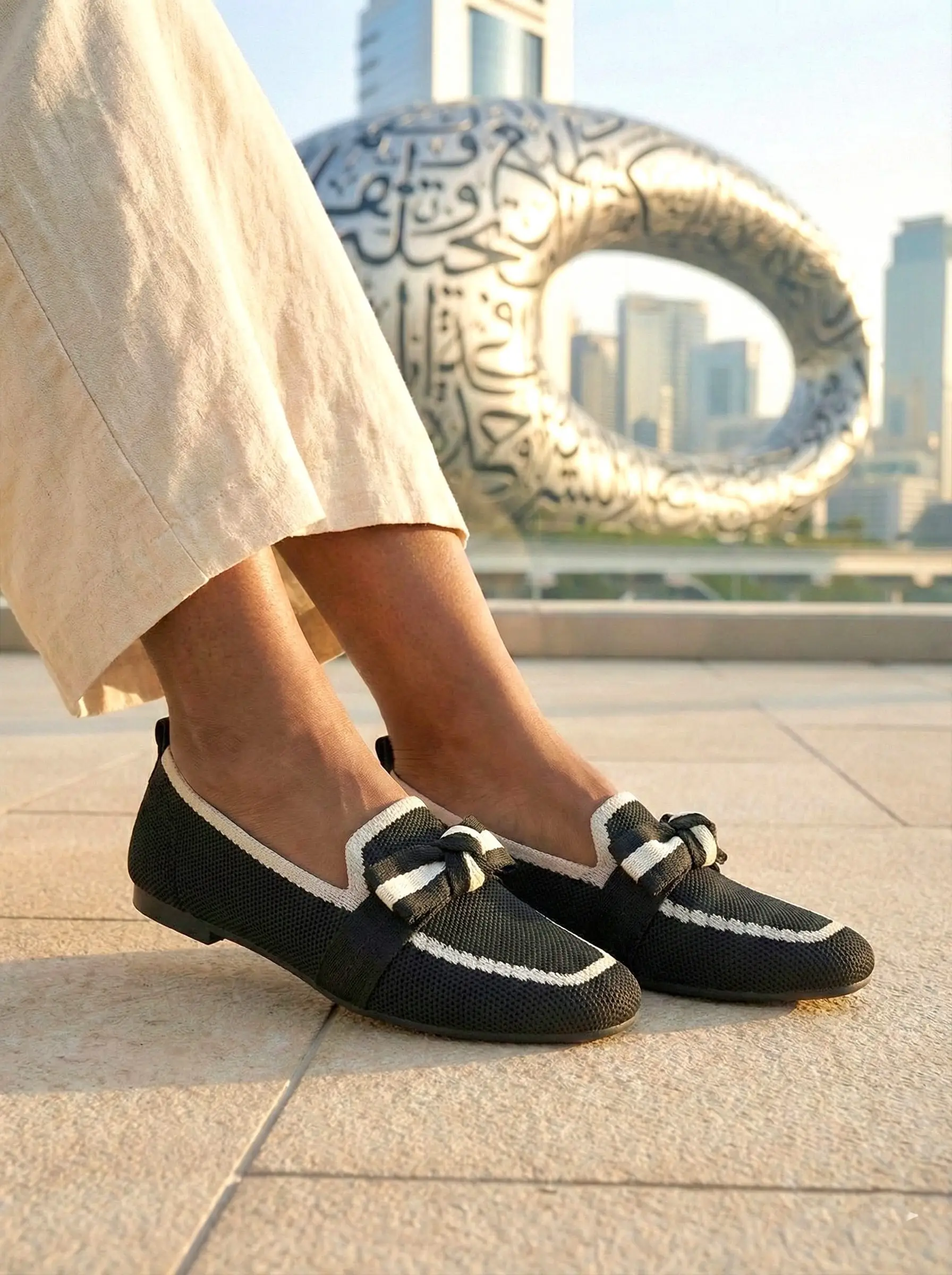 UrbanToes Sahara Knot Comfort Flats Black