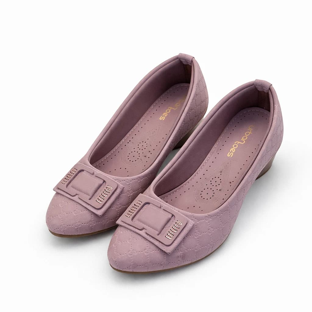 Classic womens pink formal low heel shoes with Buckle Detail – Comfortable Office Wear