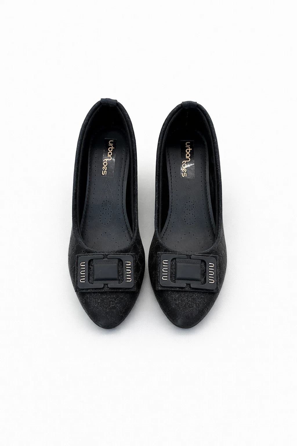 Classic women's black formal low heel shoes with Buckle Detail – Comfortable Office Wear