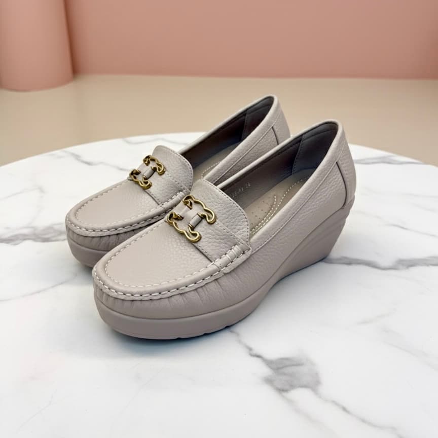 Urbantoes Comfort Light Wedges Beige Loafers