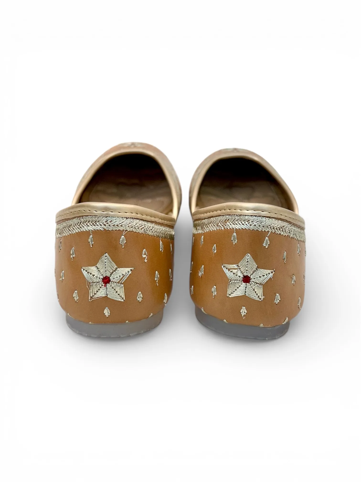 Women’s Brown Handcrafted Punjabi Jutti with Silver Motifs