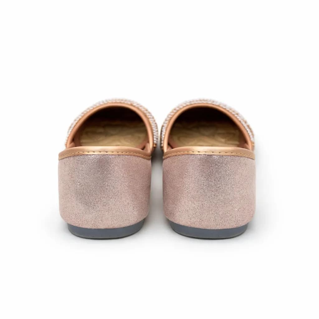 Women’s Rose Gold Pearl & Stone Punjabi Jutti