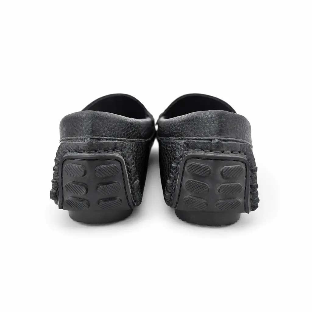 Classic Black Loafers for Women with Gold Buckle – Comfortable Everyday & Office Wear