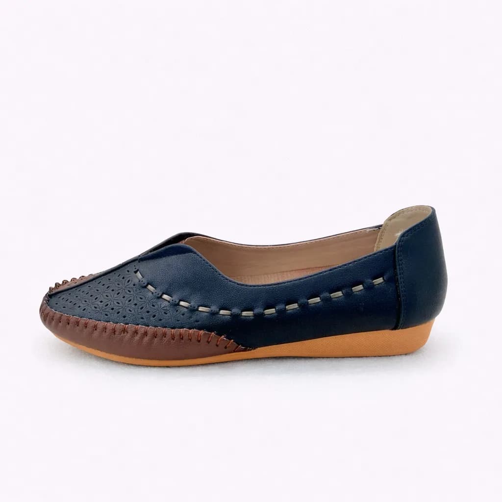 UrbanToes Black & Brown Laser-Cut Comfort Flats