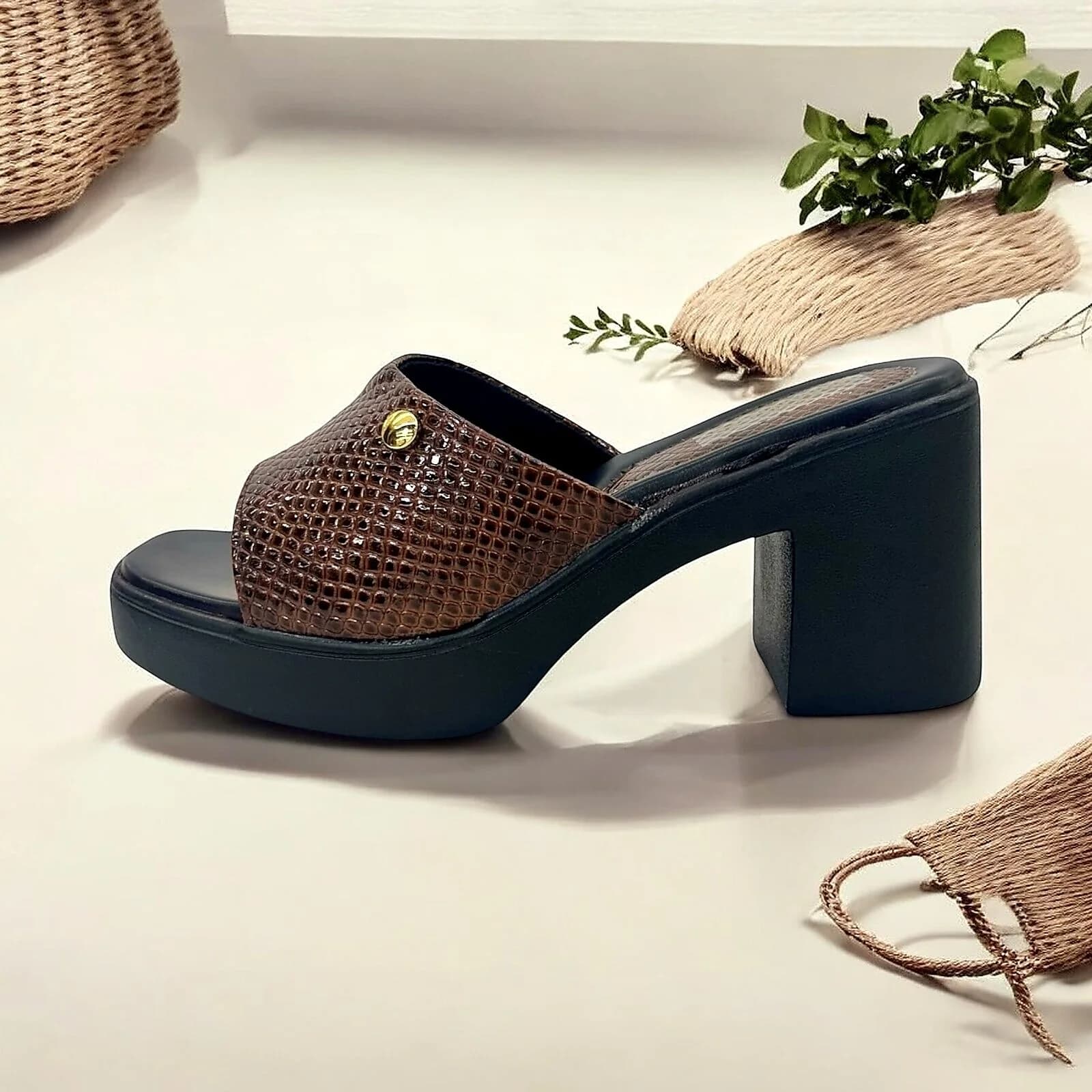 Brown Platform Block Heel Mules for Women | UrbanToes