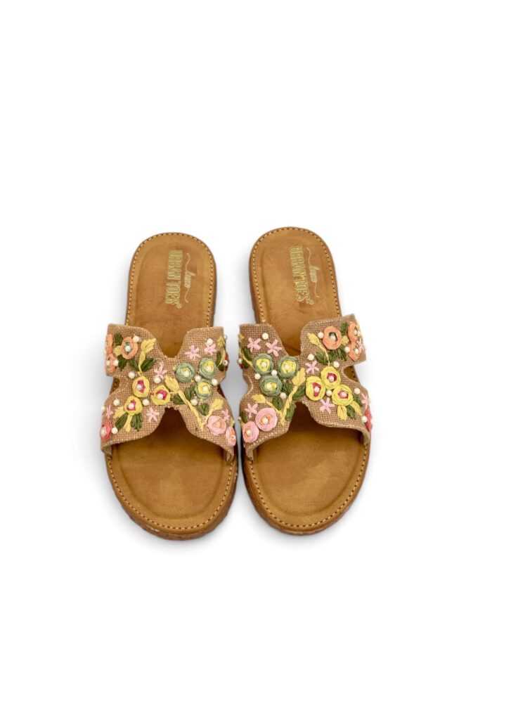 Peach embroidered flat sandals for women