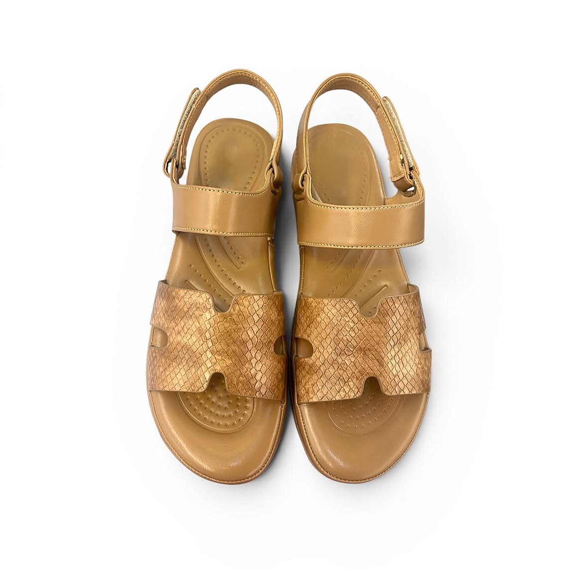 Tan Comfort Sandals for Women with Adjustable Back Strap | UrbanToes - Image 3